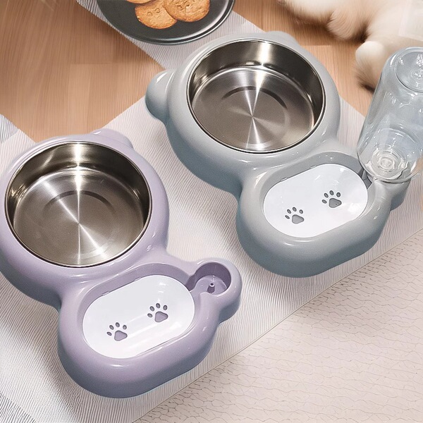 Dog bowl drinking water two-in-one anti-knock drinking water feeding…