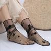 Factory explosion Korean version of lace fishing network Ge diamond -shaped mid -cylinder sexy hollow ladies pile net yarn socks wholesale