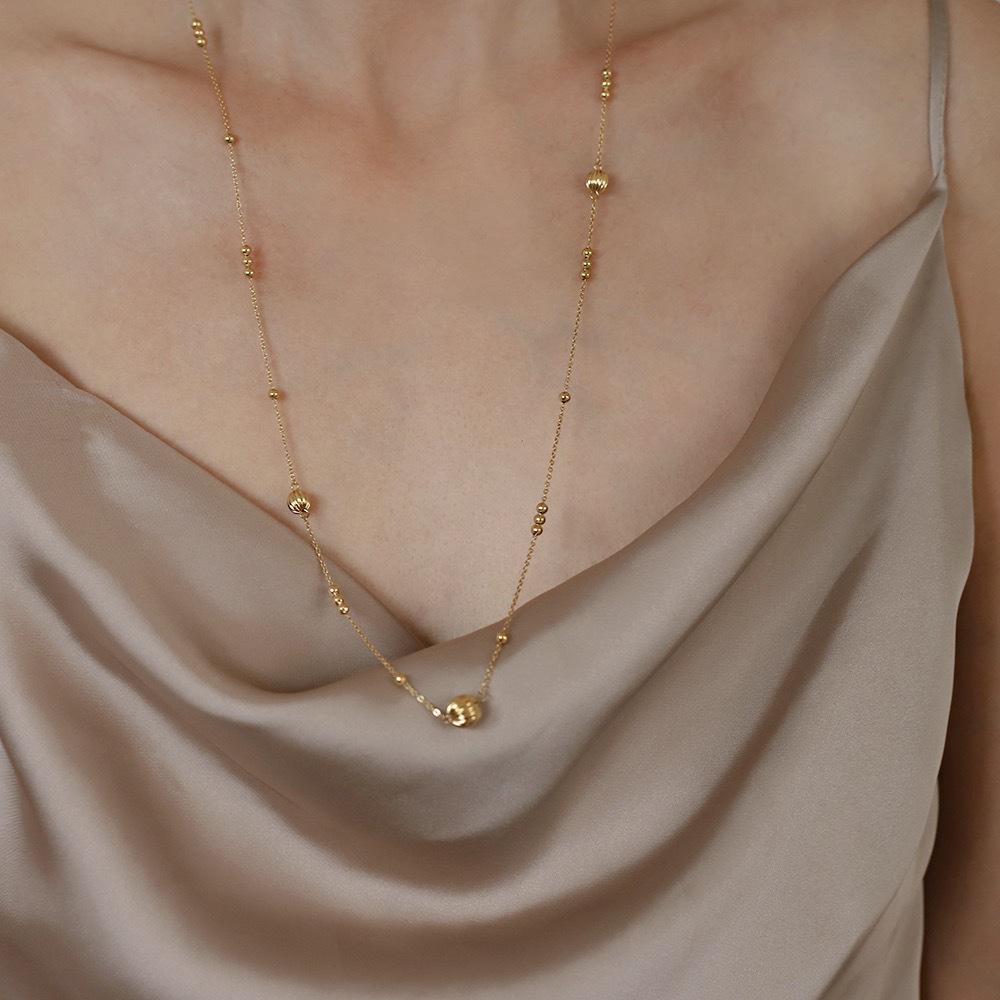 Model Show Lantern Ball Beaded Stainless Steel Necklace