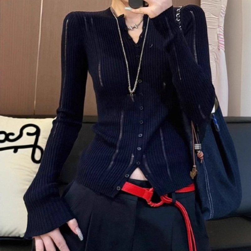 法式灰色镂空针织开衫女早秋季设计感小众修身显瘦内搭打底衫上衣|undefined