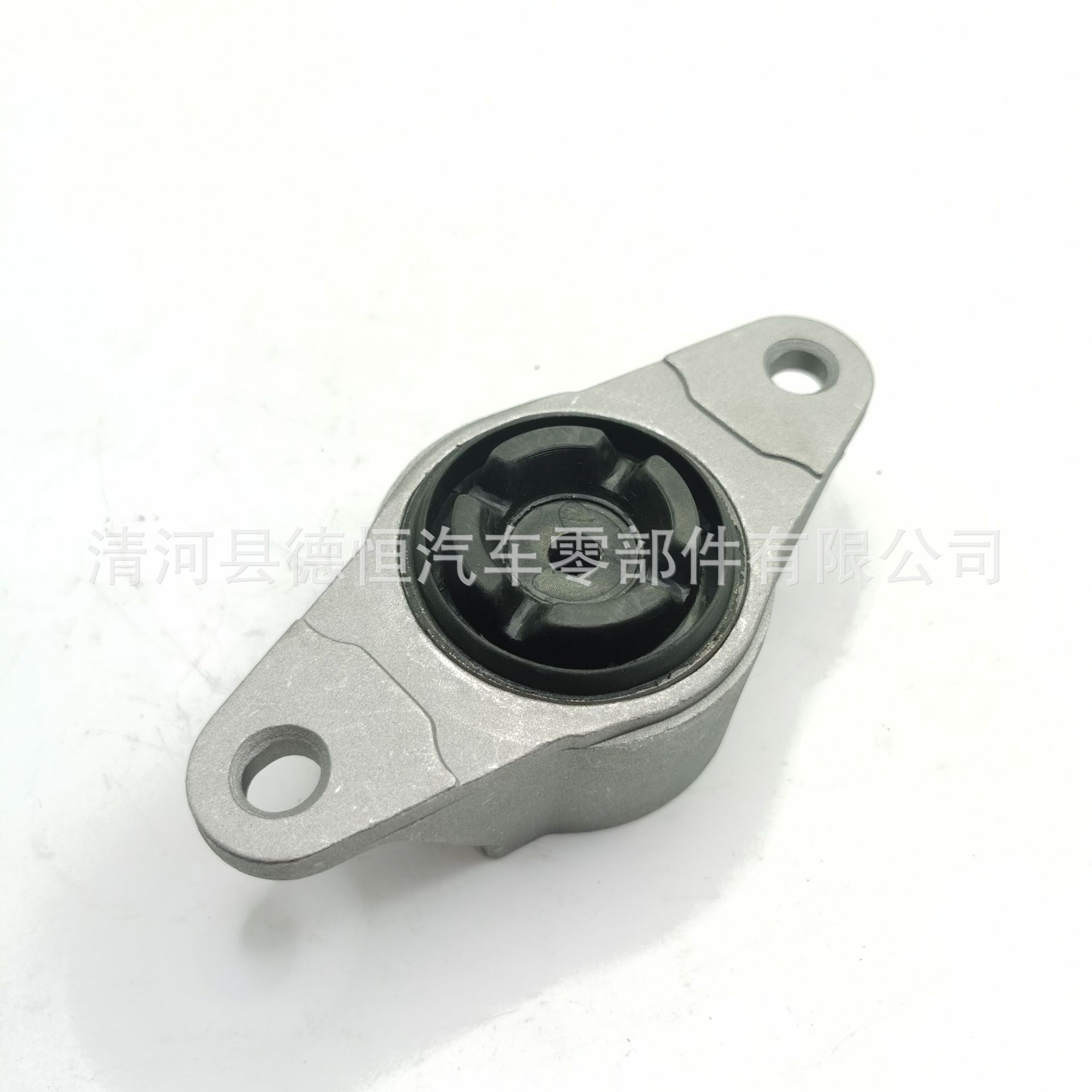 Source Factory Suitable for Mazda Front Roof Rubber Pressure Relief Cover Da6A-28-380