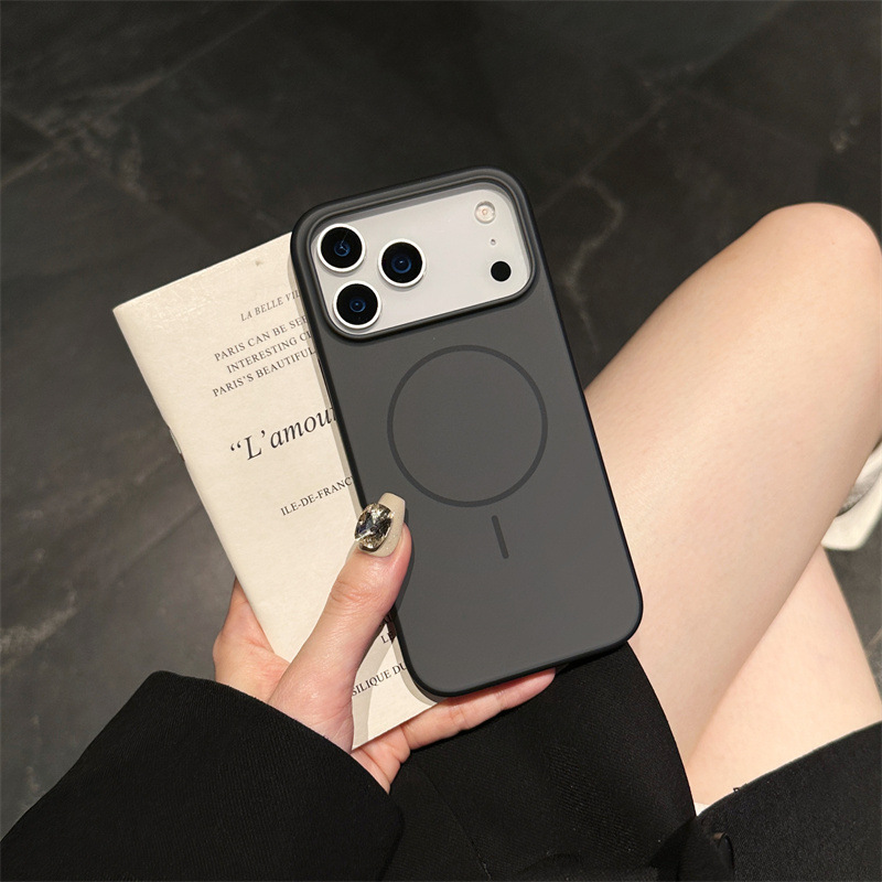 适用苹果16promax大孔纯色优盾手机壳iPhone17轻薄磨砂肤感磁吸壳|undefined