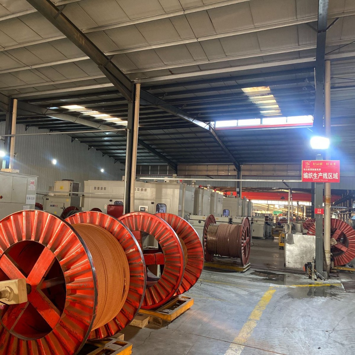 ըҩ𽺹 ɽ͸𽺹 װ黯ըҩ