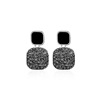 Advanced retro fashionable earrings, internet celebrity, Korean style, simple and elegant design