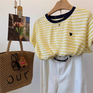 �nϵС����ӡ�������L�����Sɫ�l�yƴ���@�׶���T��Ů�ȴ�����