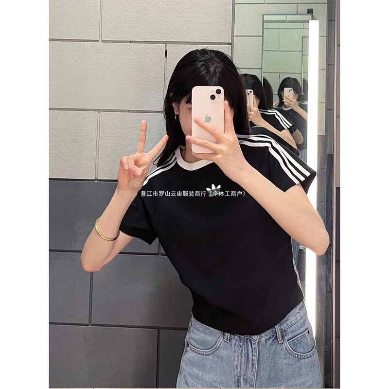 Cross-Border Clover Embroidery Classic Style Raglan Sleeve Round Neck Pullover Women's Top Short Sleeve T-Shirt Slim Fit Flattering Cross-Border Clover Embroidery Classic Style Raglan Sleeve Round Neck Pullover Women's Top Short Sleeve T-Shirt Slim Fit Flattering