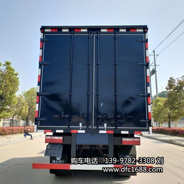 ����������6&times;6��ԽҰ�ػ�����ʽ�� ��ɢ���﹤������������ʽ��