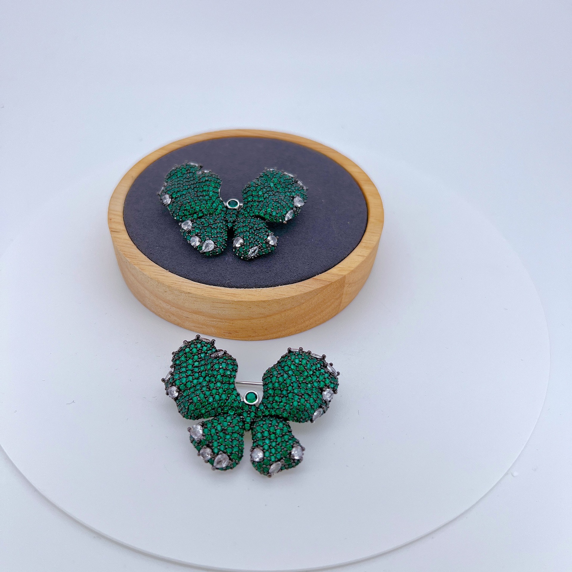 Butterfly Pattern Elegant Glam Pin Butterfly Copper Zircon Women's Brooches