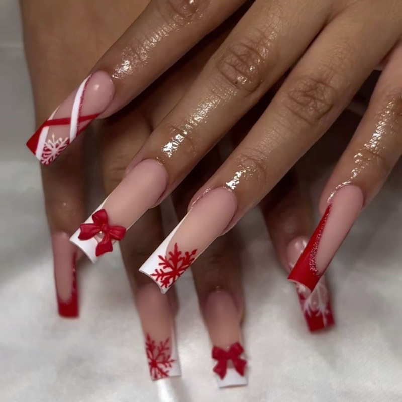 Gradient Christmas Holiday Wear-On Nails, Snowflake Nail Art, Fake Nails with Rhinestones and Bows, European and American Cross-Border Fake Nails Gradient Christmas Holiday Wear-On Nails, Snowflake Nail Art, Fake Nails with Rhinestones and Bows, European and American Cross-Border Fake Nails
