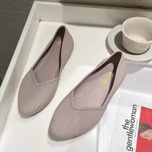 Pale pinkish gray