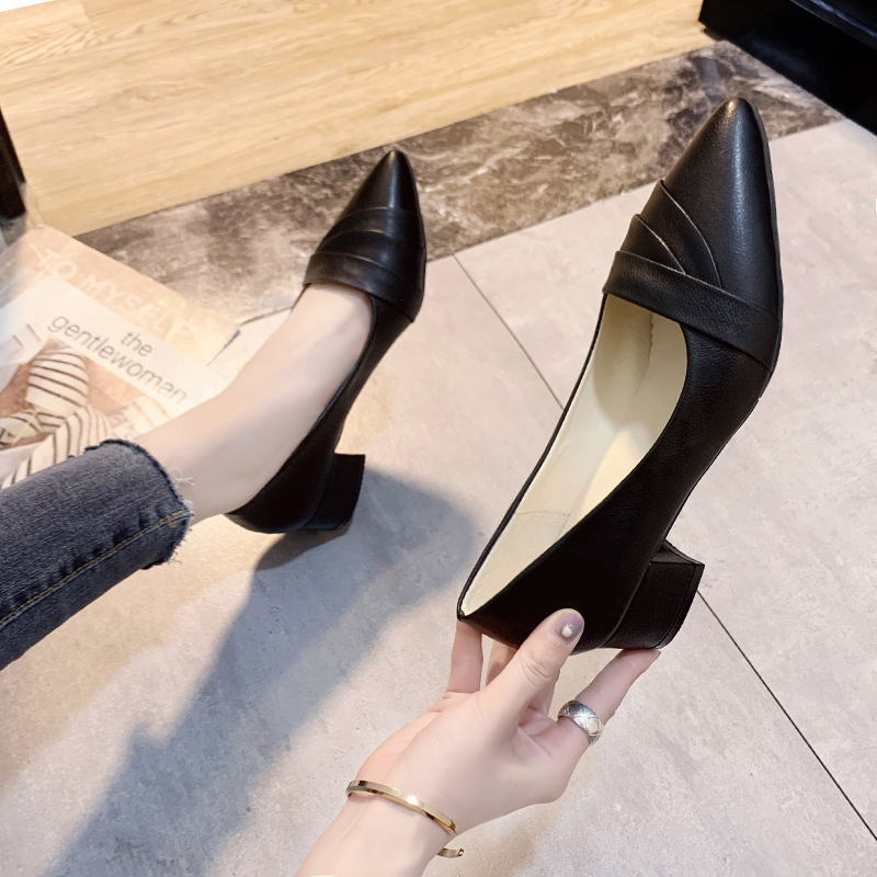 2025春秋新款粗跟尖头鞋中跟工作鞋百搭春款淑女单鞋软皮小皮鞋女