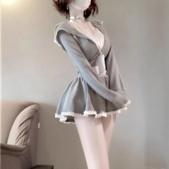 假两件蕾丝连帽卫衣外套女2025新款早秋高腰防走光半身短裙两件套