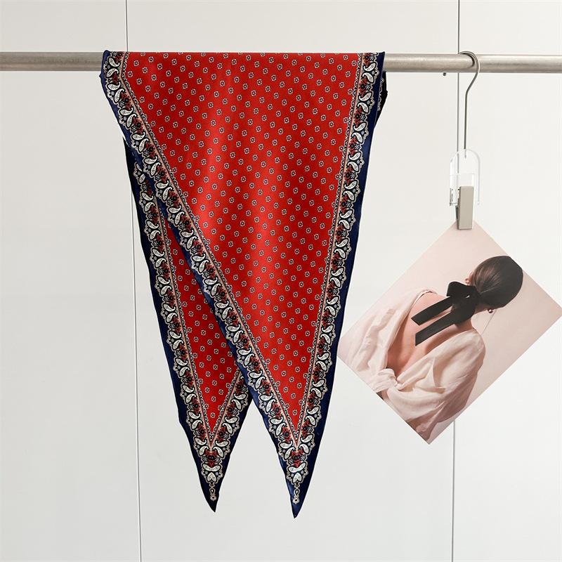 다이아몬드 페이즐리 레드 노트