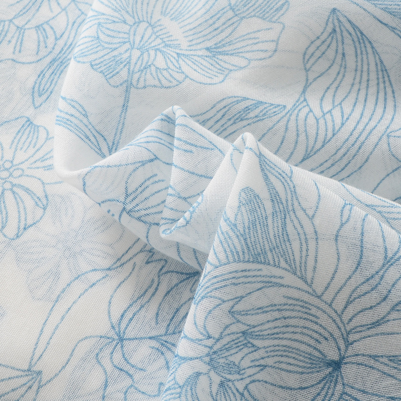 Fresco y elegante floral impreso bufanda de seda de viaje protector solar toalla de playa foto decoración chal de algodón y lino sensación bufanda para las mujeres