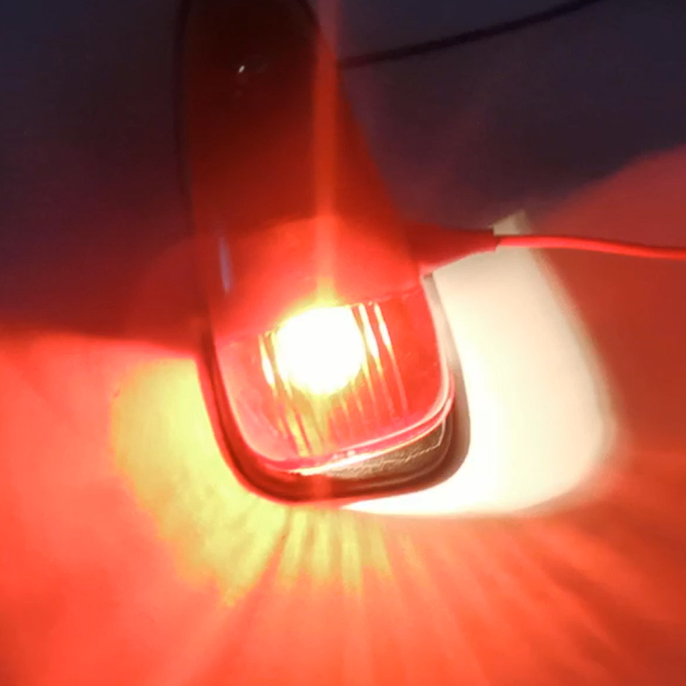 Luz trasera del camión luz lateral de la bombilla del lado del camión luz lateral del autobús luz lateral de la bombilla