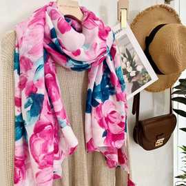 2024新款夏季薄款旅游防晒花朵印花棉麻沙滩丝巾围巾披肩女