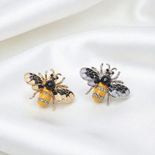 �n��r�е���ˮ�С�۷����Ů�������x���|�ٴ��·��b��ػ��I�