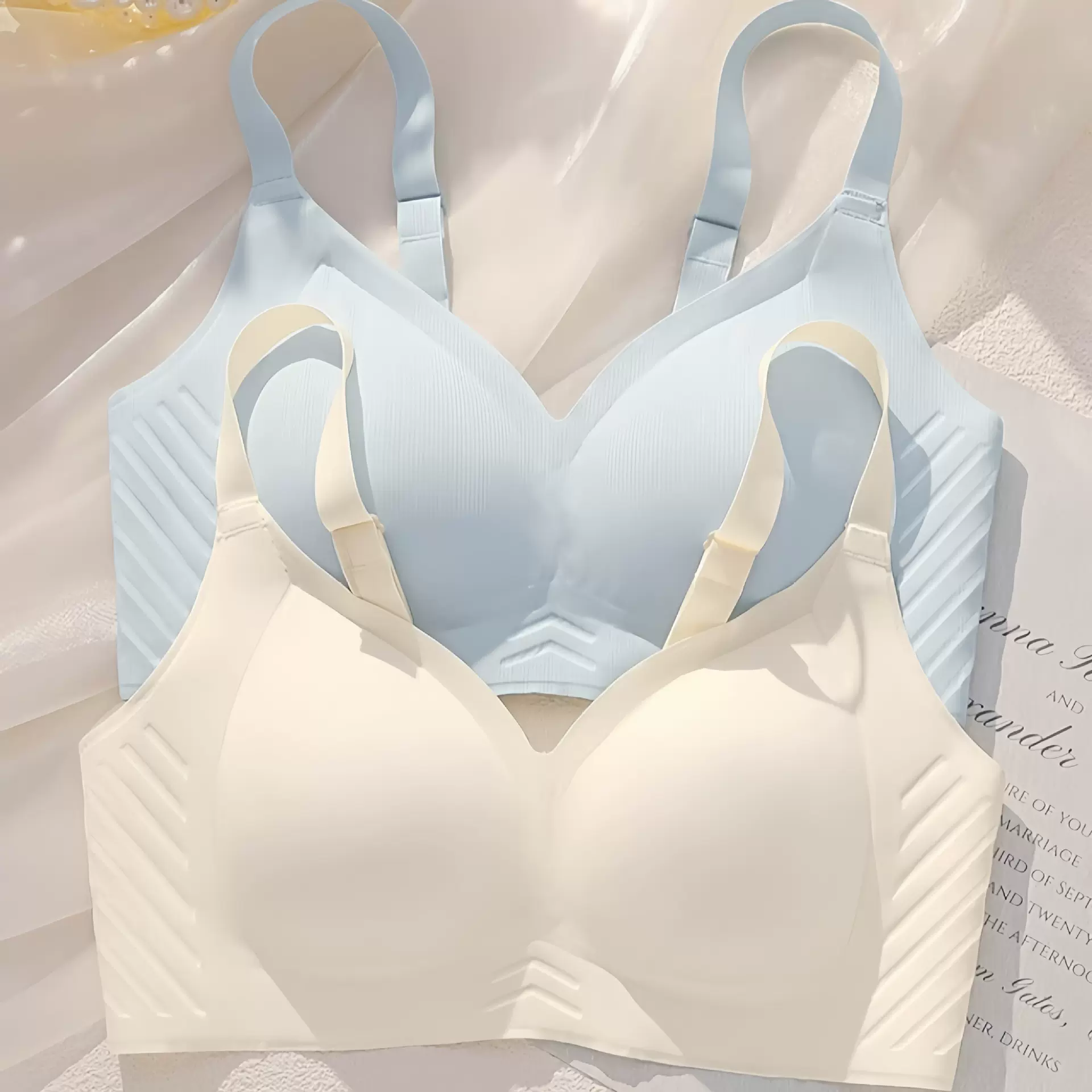 无痕内衣女薄款夏季大胸显小胸聚拢无钢圈大码收副乳防下垂文胸罩
