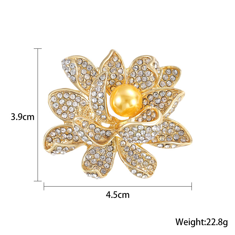 822022 단계별 연꽃 고급 브로치의 실제 샷