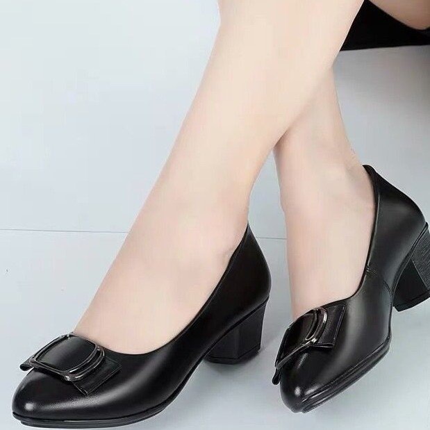百搭舒适妈妈鞋2025秋季新款中跟单鞋软皮软底防滑女皮鞋中年女鞋|undefined