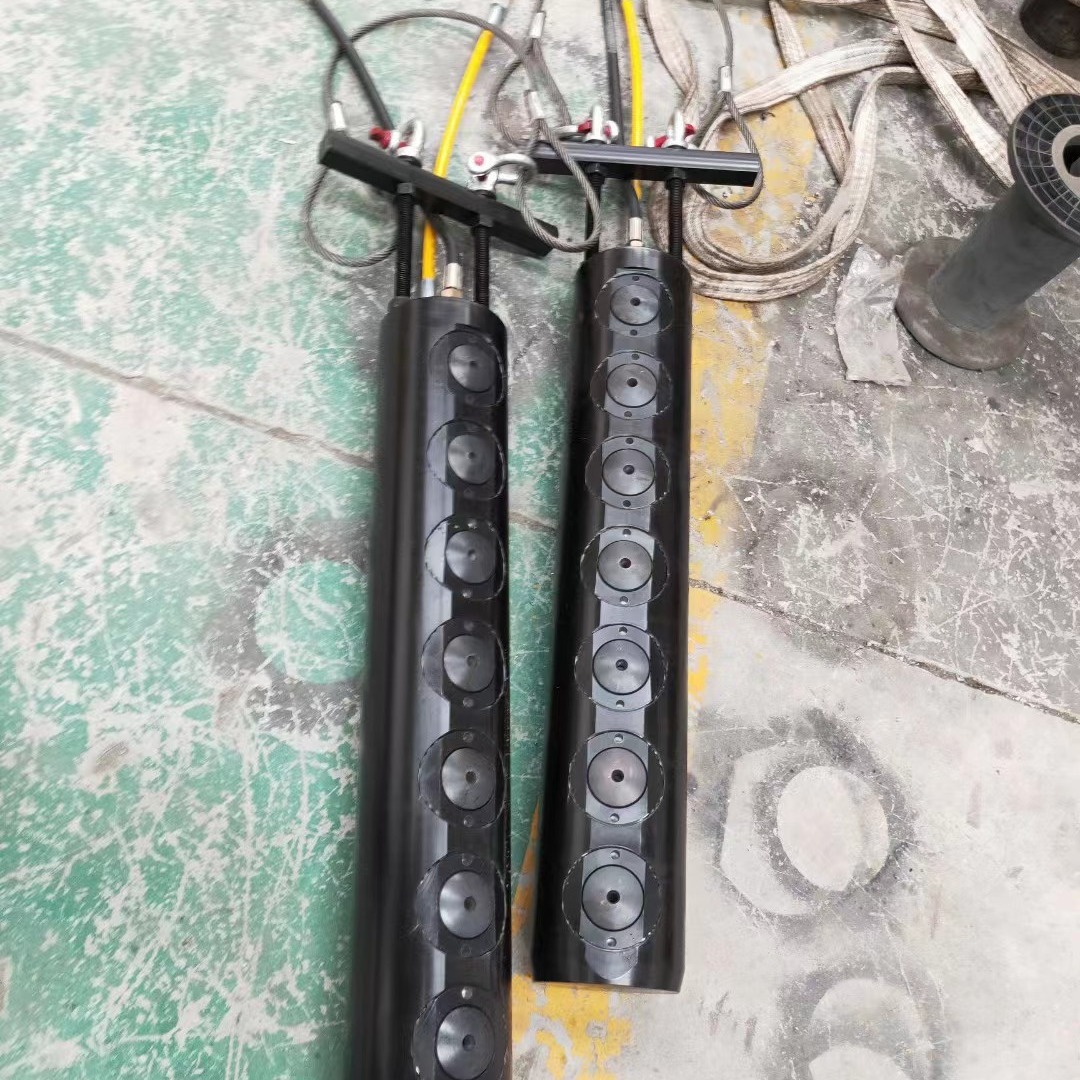 凿岩破石劈裂棒静态破石机液压矿山分裂器静态劈裂棒开山劈裂棒