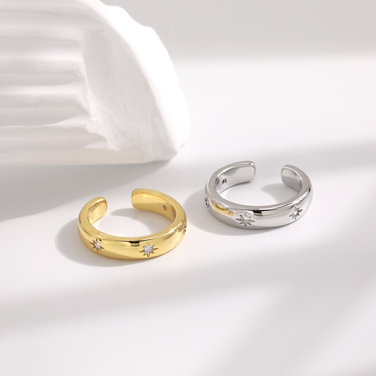 Korean Style INS Open Ring Plated 18k Gold Couples Simple Versatile Premium Niche Design Luxury Light Hand Ring
