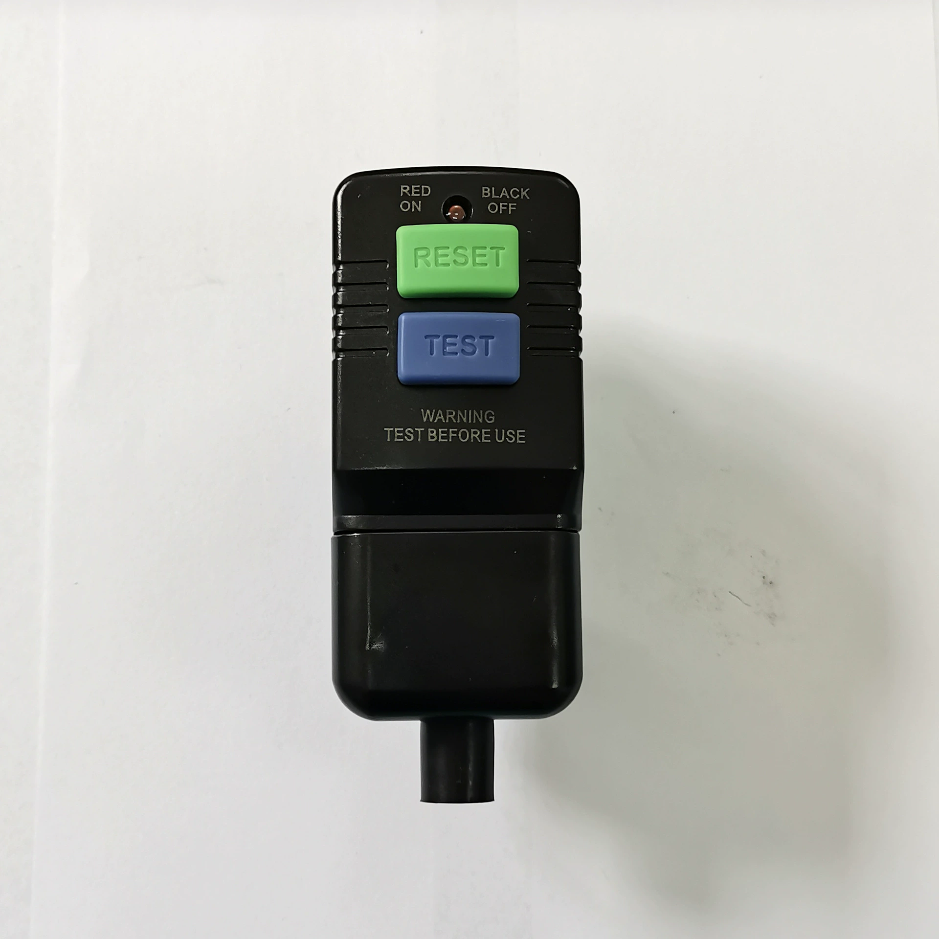 Британский стандартный защитный штекер от утечки тока (IP54 IΔn30mA)