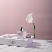 ����384����Ůʿ����������ŮD��ƽ�����ͬ��С���ֱ����ˮŮʿ