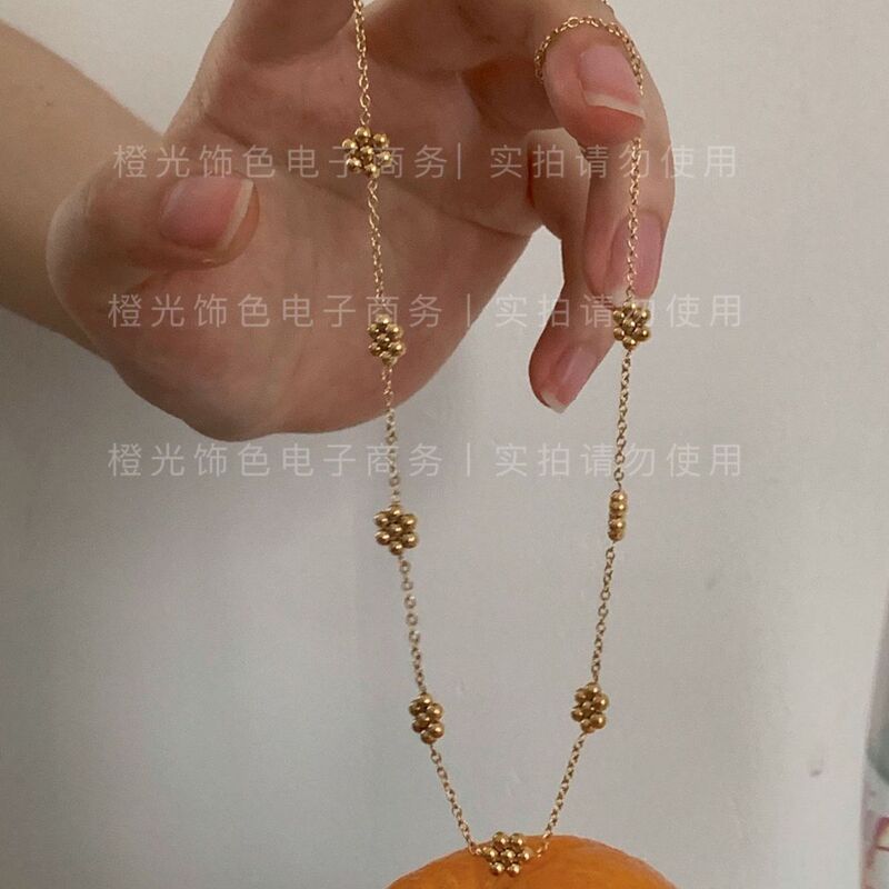 244 new not afraid of water not afraid of sweat INS atmosphere blogger with flower necklace bracelet women good L10/9