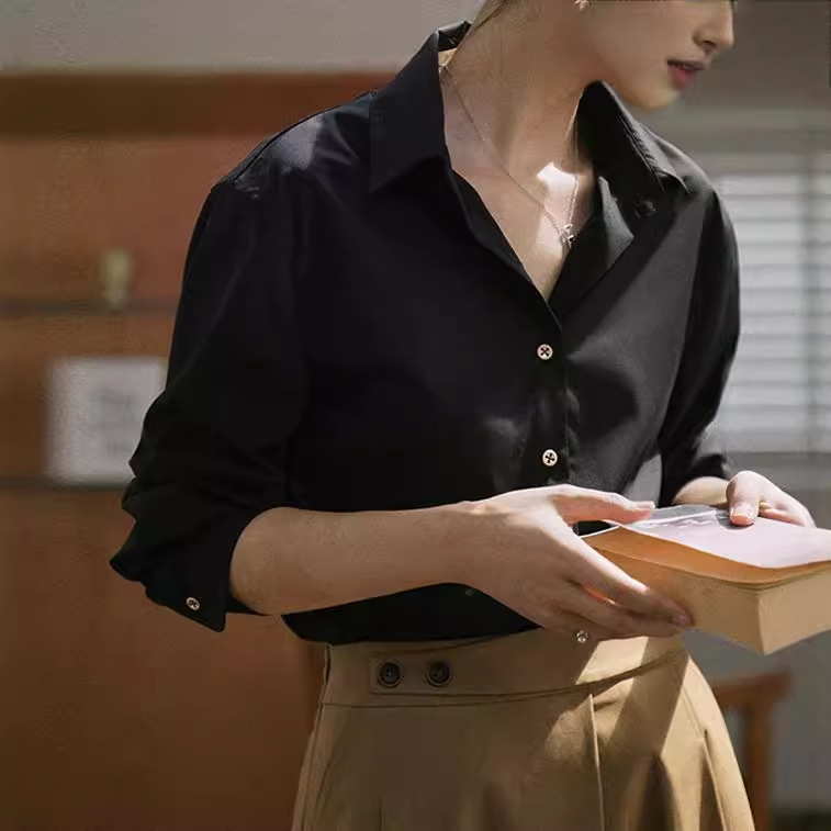 Black Gold Button Versatile Shirt French Retro Fashion Long-Sleeved Top Women's High-End Autumn