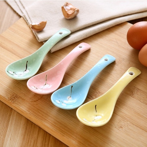 Japanese snowflake ceramic spoon household soup spoon rice spoon hotel three-curved small spoon creative tableware wholesale