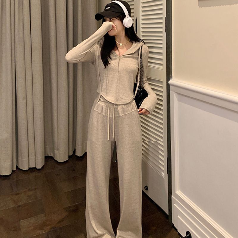 初秋显瘦时髦休闲女春秋冬连帽修身上衣阔腿裤宽松运动服两件套装|undefined