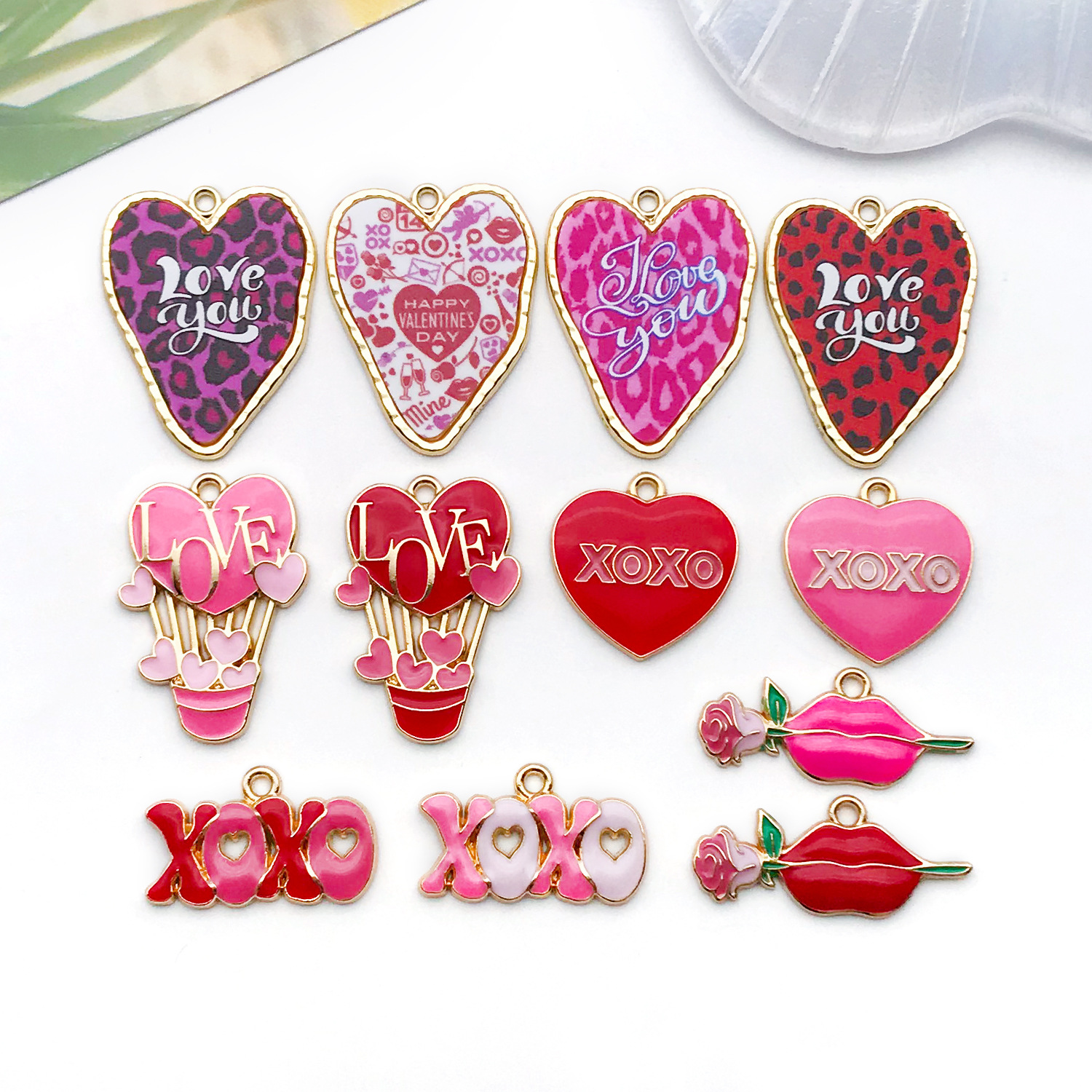 3g Weight 1 Piece 13*30mm 15x25mm 31x24mm Zinc Alloy XOXO Letter Heart Shape Pendant