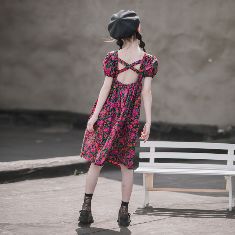 Falda floral para niñas 2024 verano nuevo estilo de algodón puro para niños con espalda abierta vestido de niña de manga corta falda de princesa coreana