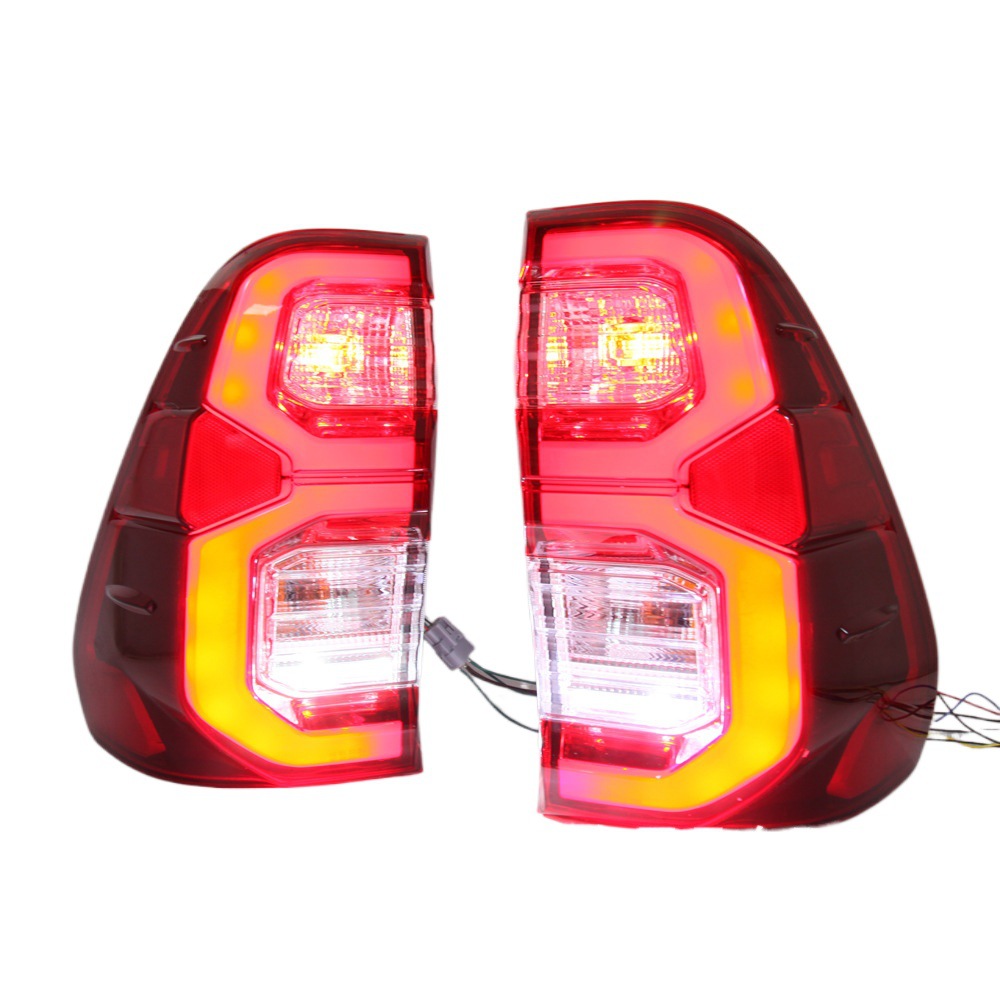 Aplicable a la luz de freno de la luz trasera de TOYOTA HILUX REVO ROCCO 2020 - 2021