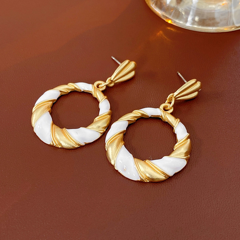 Medieval vintage diamantes geométricos oval pendientes collar ligero lujo nicho cadena clavícula juegos de joyería retro