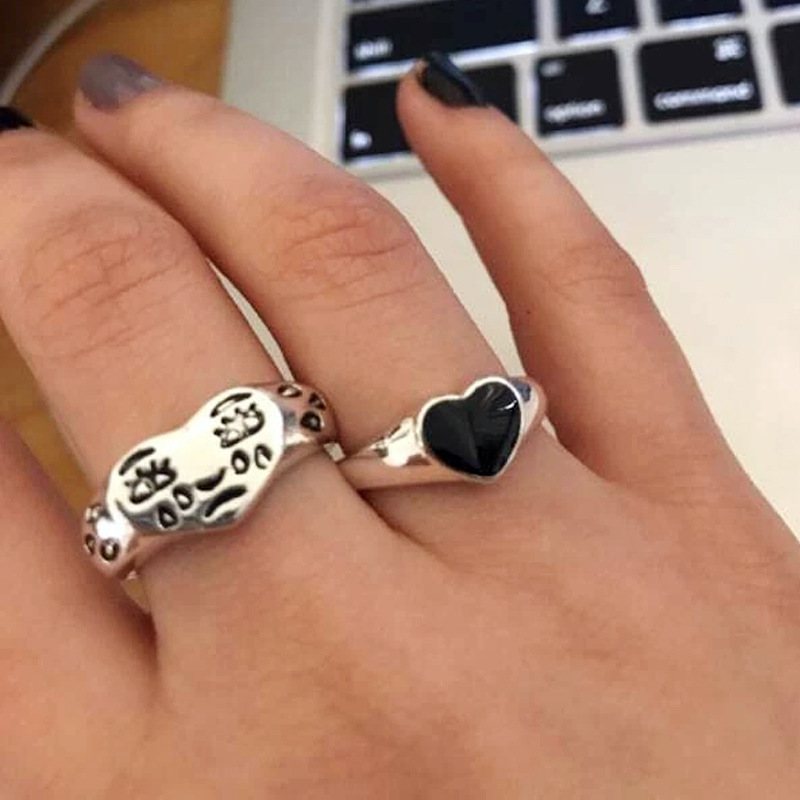 Black Love Simple Fashion Ring Trendy Women's Accessories Open Tear Face Expression Retro Finger Ring Joint Ring_voghion.com