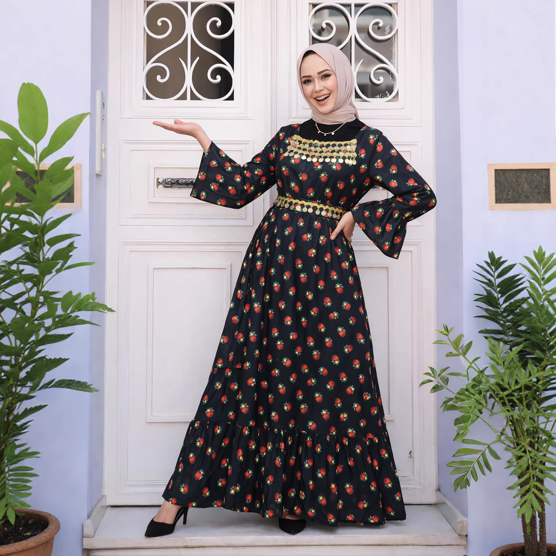 Abito Abaya elegante e comodo, con maniche svasate e design stampato – Abito lungo musulmano modesto (L-4XL, nero) – Dubai Fashion_voghion.com