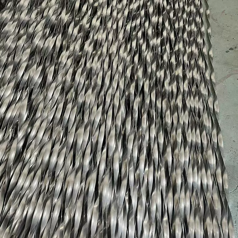 麻花螺旋阻热扰流片钢扭绞防滑散热通风除尘扰流片麻花型叶片