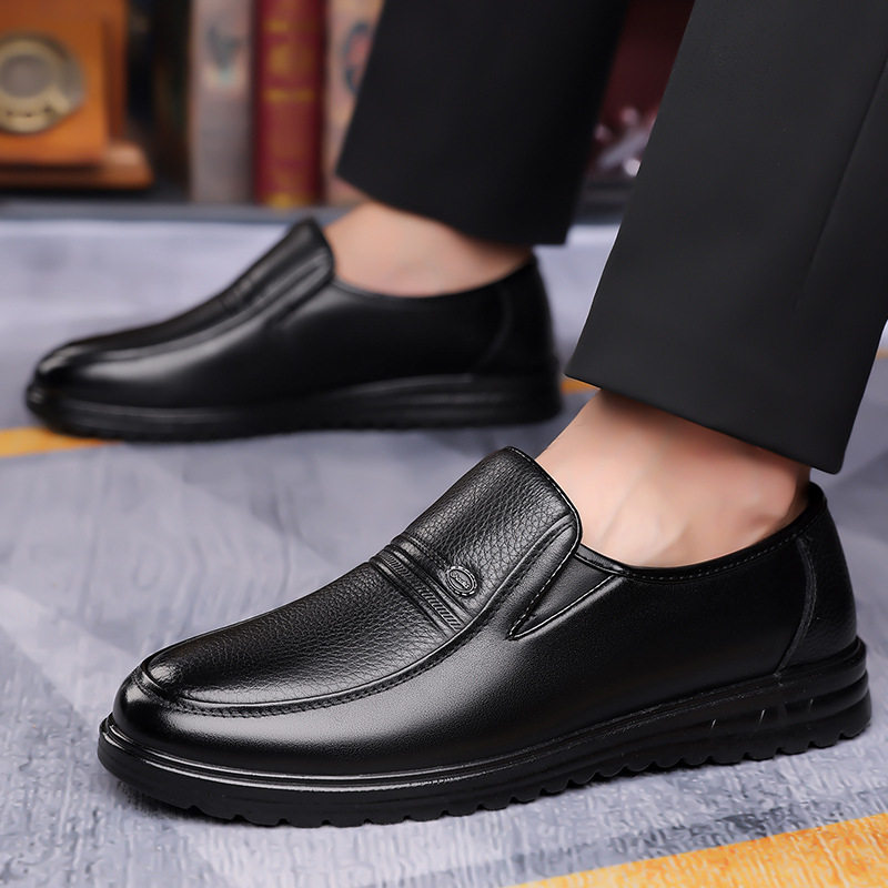 Giày da nam kiểu lười đa năng, gót thấp 1–3 cm, phù hợp đi làm và dạo phố — CS9106 Màu nâu, CS9106 Màu đen