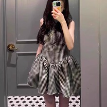 ������ȫѝ����һ��y�o������̿�����ȹ��Ů�Мp�g�B��ȹ