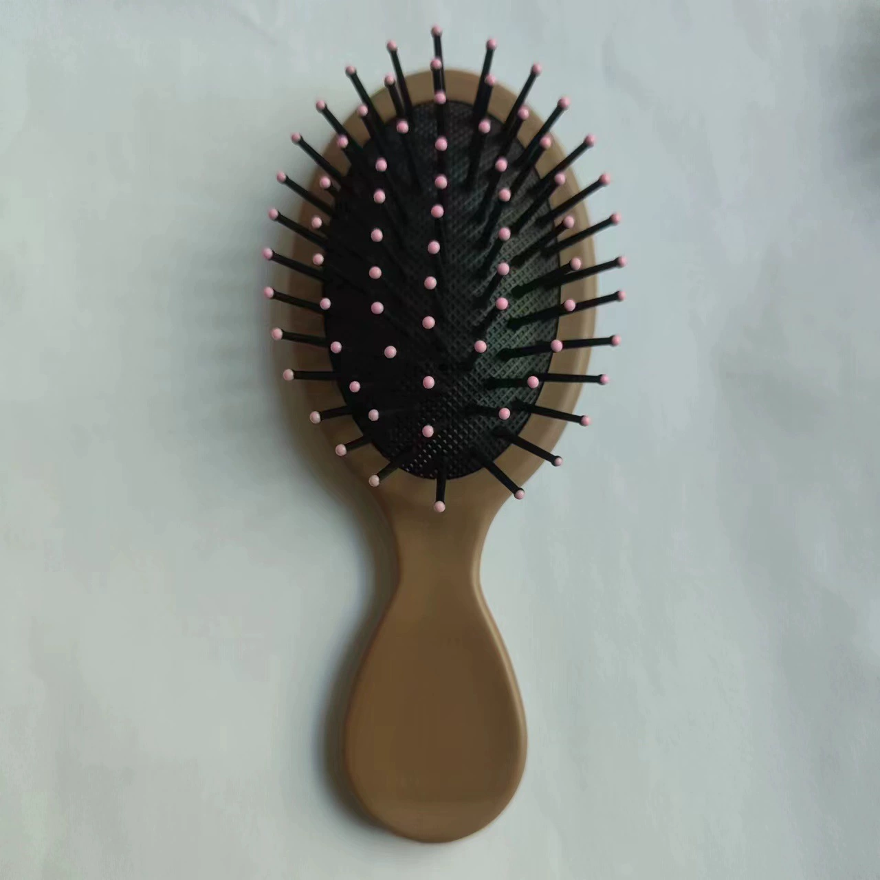Handheld Scalp Massager Brush, Matte Finish, Soft Cushion, 14 cm Compact