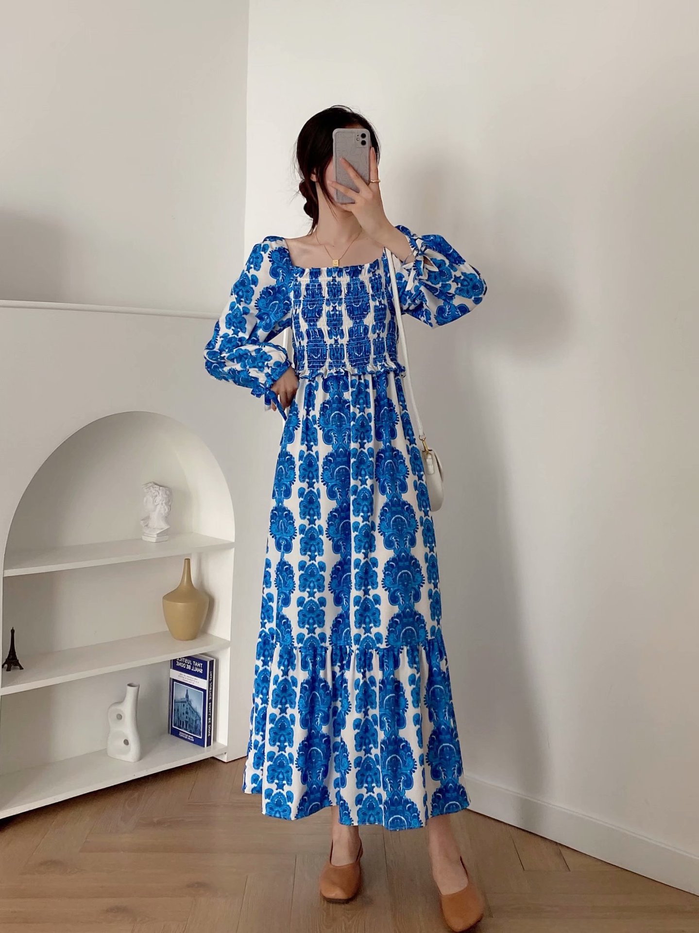summer square collar blue floral print long-sleeved dress nihaostyles wholesale clothing NSAM82485