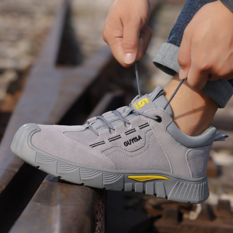 Insulated shoes for electricians, plastic-toed, puncture-resistant, four-season new arrivals, men's 10kV safety shoes, flyknit work shoes wholesale