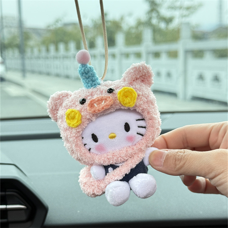 Calle mujer tiburón mano cerdo cabeza de cerdo kitty colgante de automóvil 2025 nuevo colgante de espejo retrovisor de automóvil de alta calidad