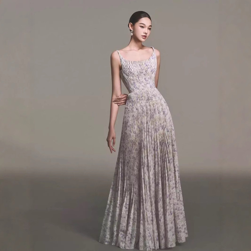 Heavy-duty Twist Rope Strap Dress Vietnamese Designer Niche Elegant Pleated Long Dress Slim Floral dress Women