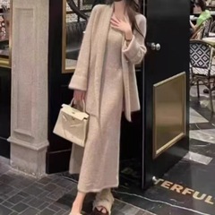 洋气高级感针织吊带连衣裙套装女秋冬新款轻奢毛衣开衫外套两件套