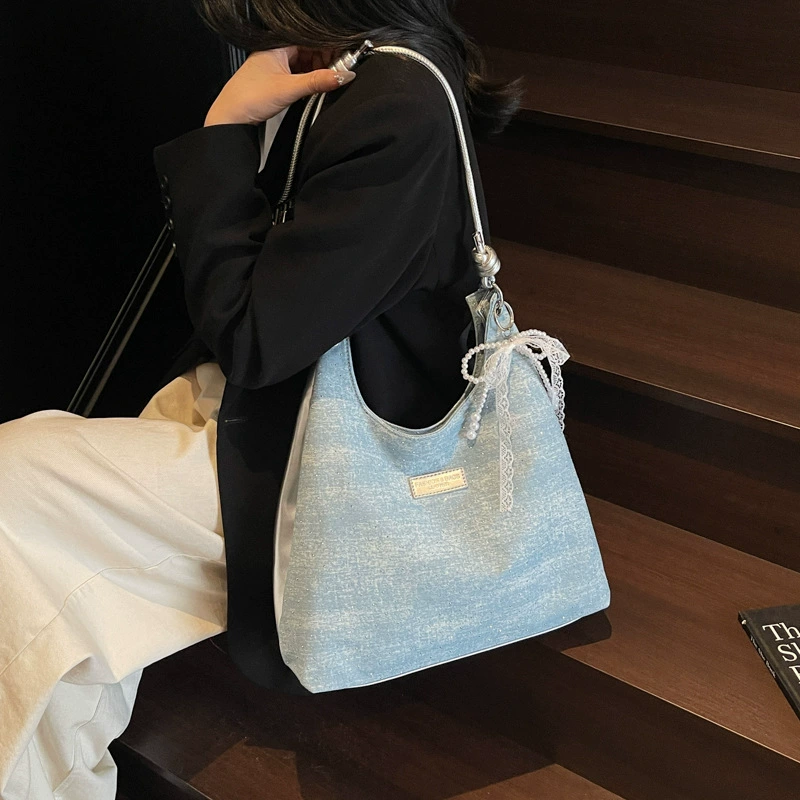 Capacious shoulder bag, denim one-shoulder bag, for students