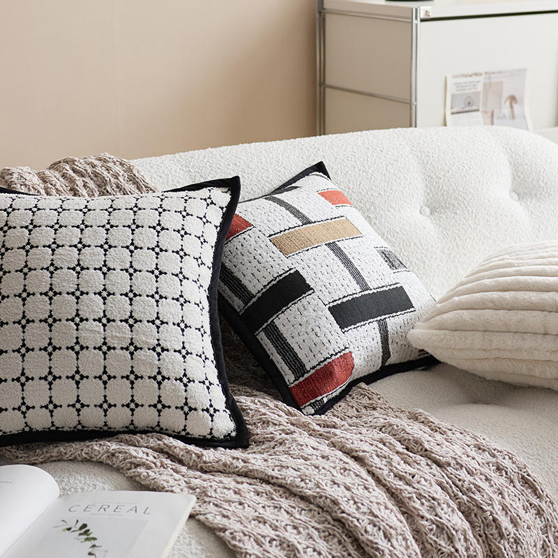 Tablero de ajedrez ligero lujoso sensación de alto nivel negro y blanco sofá almohada sala de estar modelo de alojamiento decoración cojín de cabecera almohada