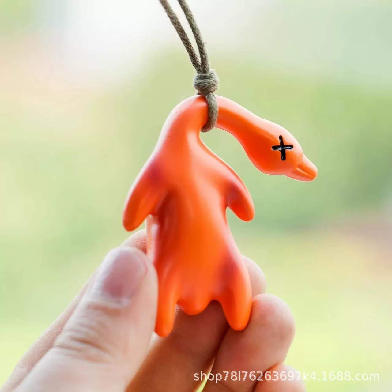 П pendant из жареной курицы, меняющий цвет, автомобильный креативный брелок, украшения, кукла, жареная курица на подвесе, милый интерьер автомобиля